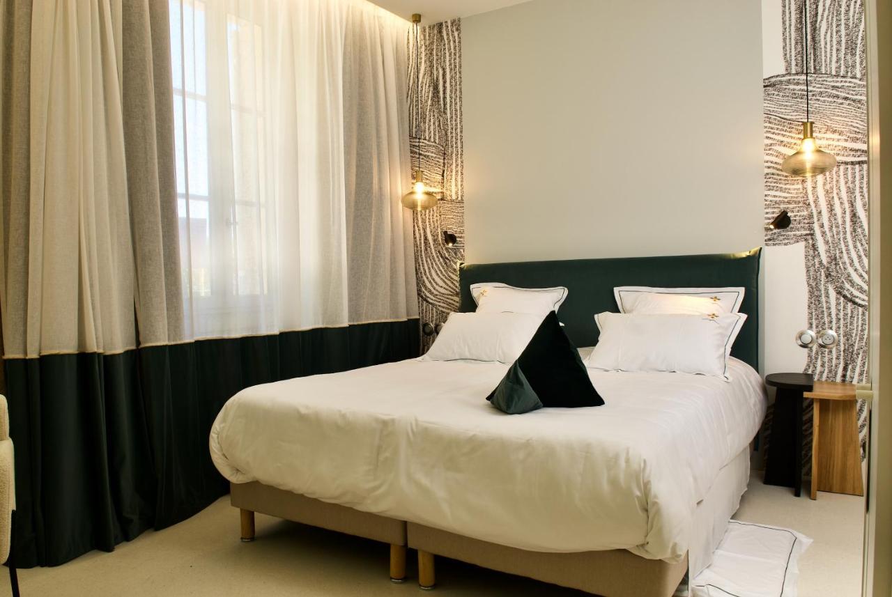 Aux Ducs De Sienne Hotel Montagne  Eksteriør billede